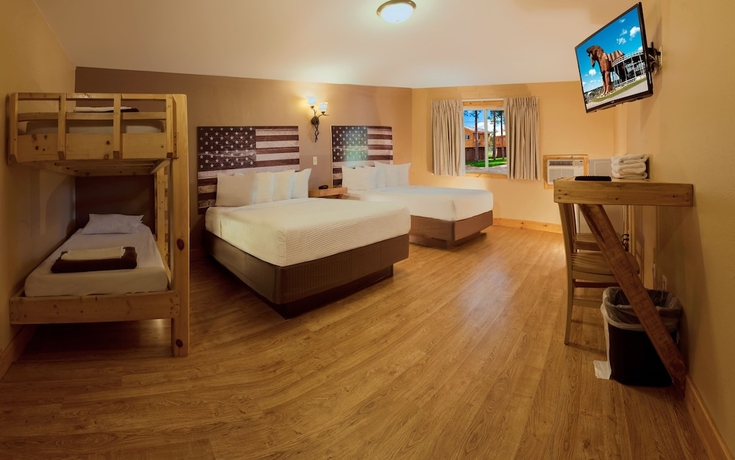 Imagen de la habitación del Hotel Natura Treescape Resort. Foto 4