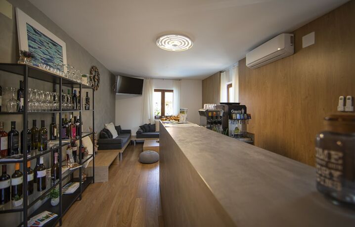 Imagen general del Hotel Natura, Vilanija. Foto 10