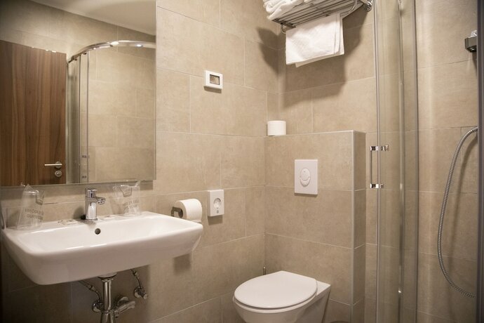 Imagen general del Hotel Natura, Vilanija. Foto 11