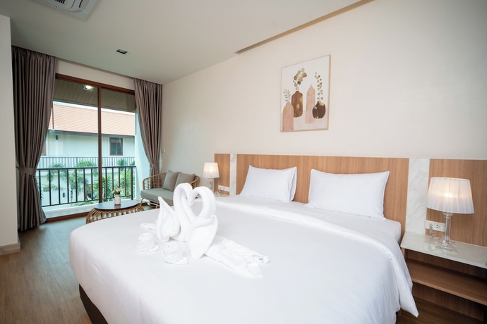Imagen de la habitación del Hotel Natural Beach Resort. Foto 5