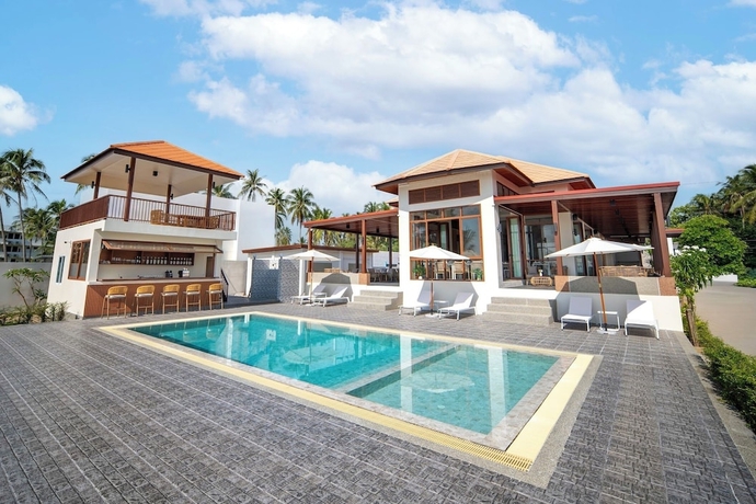 Imagen general del Hotel Natural Beach Resort. Foto 1