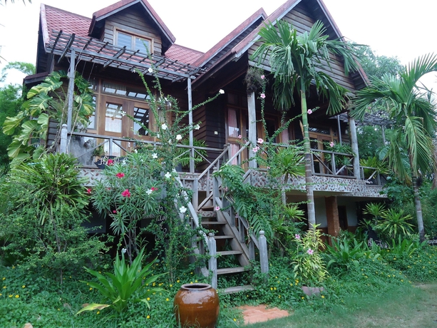 Imagen de los exteriores del Hotel Natural Bungalows Restaurant and Bar. Foto 14