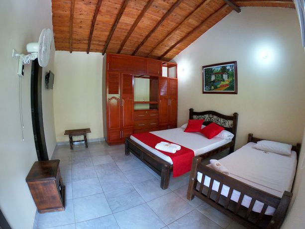 Imagen de la habitación del Hotel Natural Gea. Foto 13