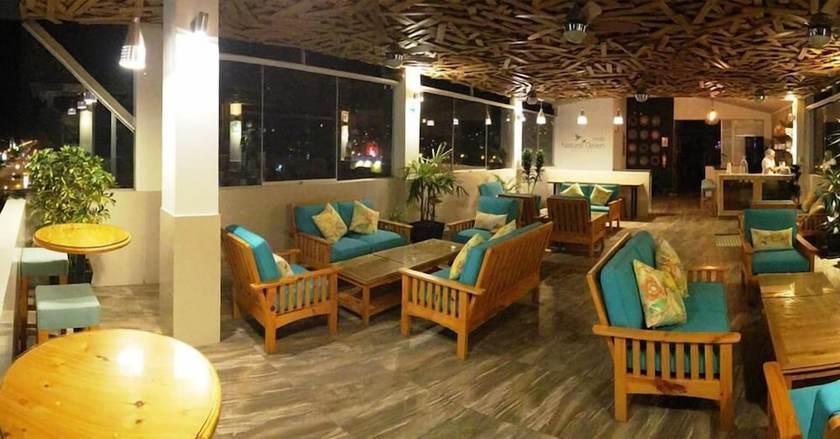 Imagen de los exteriores del Hotel Natural Green Lounge. Foto 17
