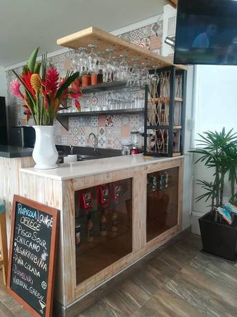 Imagen del bar/restaurante del Hotel Natural Green Lounge. Foto 4