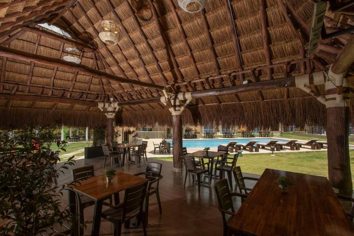 Imagen de los interiores del Hotel Natural Hill's by HandR. Foto 6