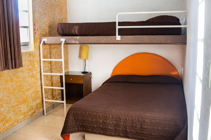 Imagen de la habitación del Hotel Natural Suites- cerca de Africam Safari Valsequillo Puebla. Foto 4