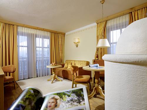 Imagen de la habitación del Hotel Natur-&alpinhotel Post. Foto 16