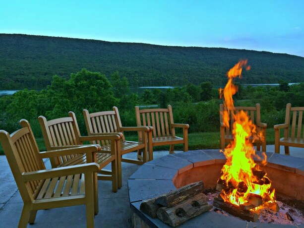 Imagen general del Hotel Nature Inn At Bald Eagle. Foto 4