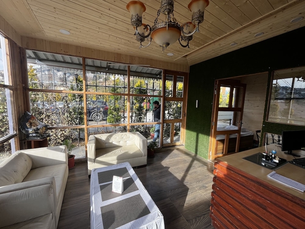 Imagen de los interiores del Hotel Nature Nest Eco Resort. Foto 18