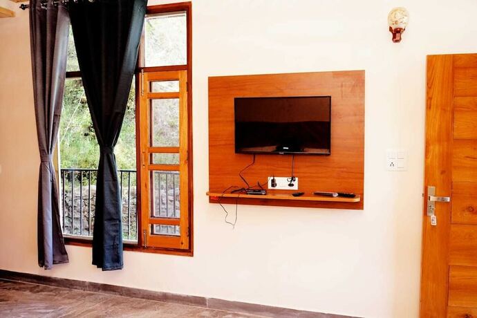 Imagen de la habitación del Hotel Nature Treat Resort. Foto 15