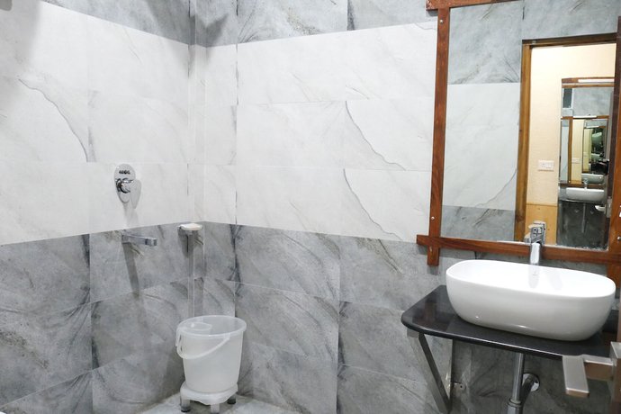 Imagen de la habitación del Hotel Nature Villa Resort. Foto 10