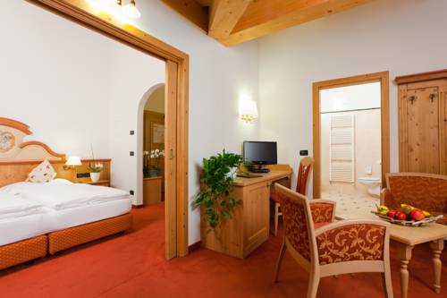 Imagen de la habitación del Hotel Nature Wellness Renato. Foto 7