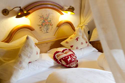 Imagen de la habitación del Hotel Nature Wellness Renato. Foto 14