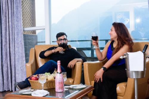 Imagen general del Hotel NatureVilas Sarovar Portico Manali. Foto 4