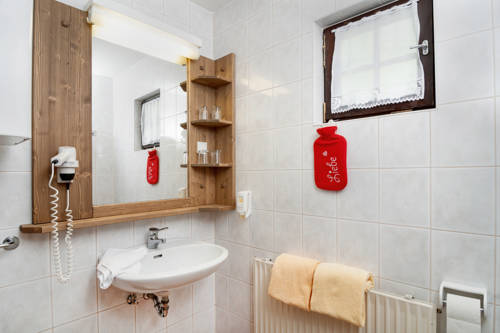 Imagen de la habitación del Hotel Naturel Hoteldorf Sch&ouml;nleitn. Foto 13