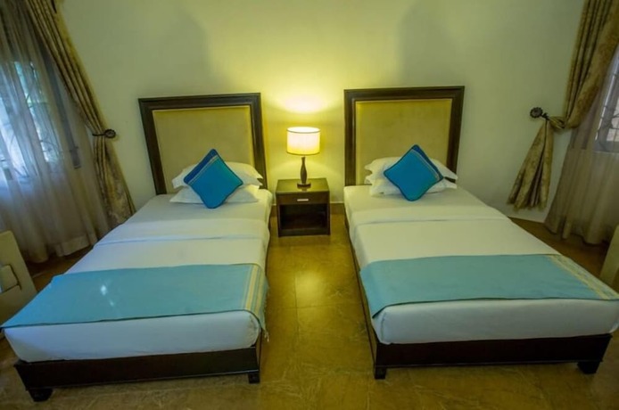 Imagen general del Hotel Nature's Green Beach Resort. Foto 10
