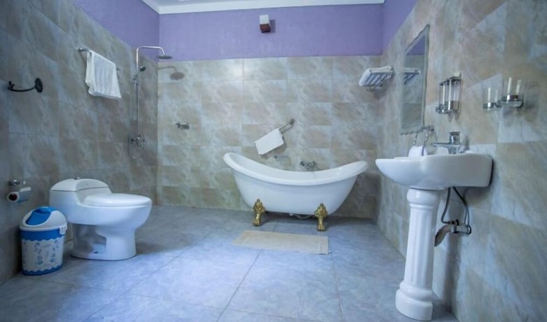 Imagen general del Hotel Nature's Green Beach Resort. Foto 11