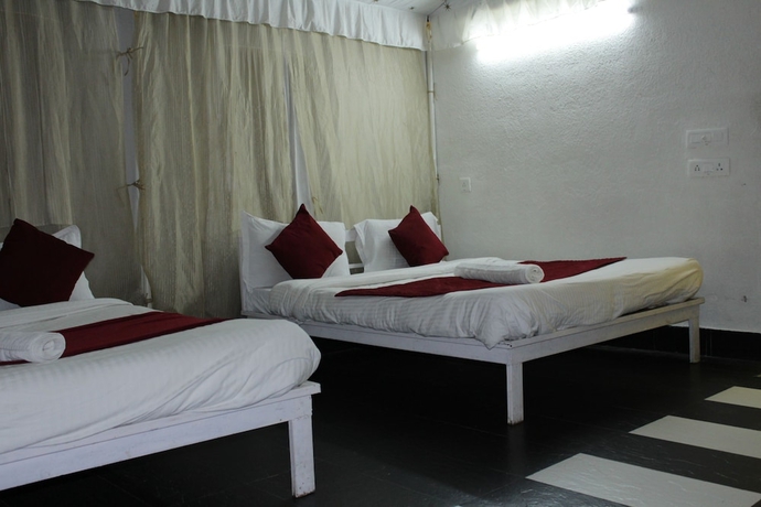 Imagen de la habitación del Hotel Nature\'s Valley Resort. Foto 3