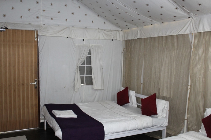 Imagen de la habitación del Hotel Nature\'s Valley Resort. Foto 7
