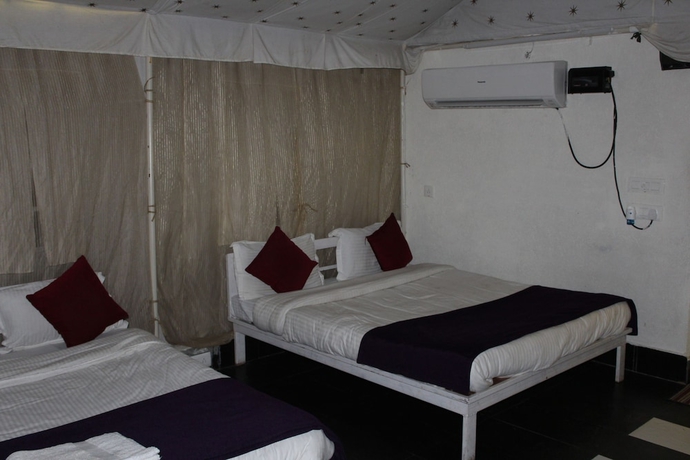 Imagen de la habitación del Hotel Nature\'s Valley Resort. Foto 16