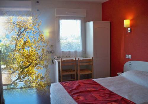 Imagen de la habitación del Hotel Natur'h&ocirc;tel. Foto 8