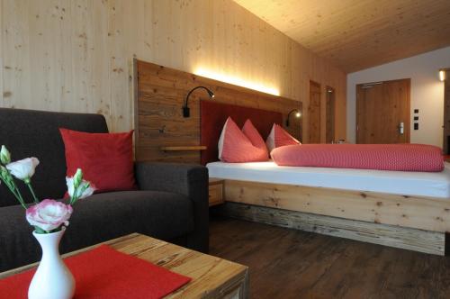 Imagen de la habitación del Hotel Naturhotel Haller. Foto 9
