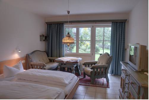 Imagen de la habitación del Hotel Naturhotel L&auml;rchenhof. Foto 3