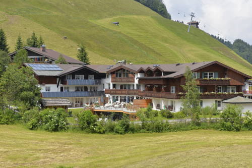 Imagen de la habitación del Hotel Naturhotel L&auml;rchenhof, MITTELBERG. Foto 4