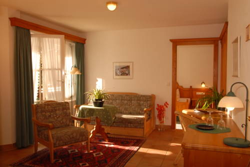 Imagen de la habitación del Hotel Naturhotel L&auml;rchenhof, MITTELBERG. Foto 5