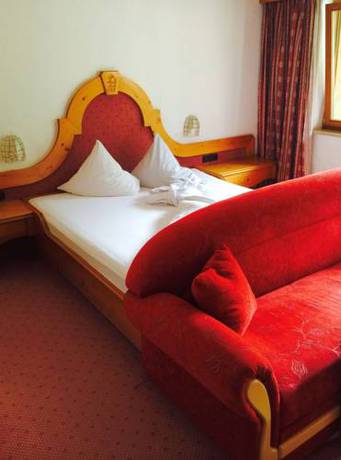 Imagen de la habitación del Hotel Naturhotel Lechlife. Foto 14