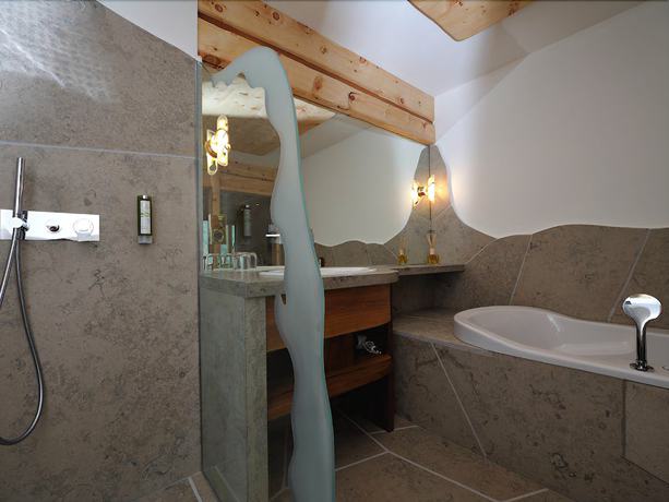 Imagen de la habitación del Hotel Naturhotel L&uuml;snerhof. Foto 6