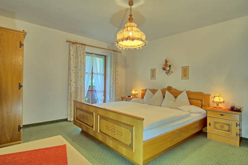 Imagen de la habitación del Hotel Naturhotel Reissenlehen. Foto 8