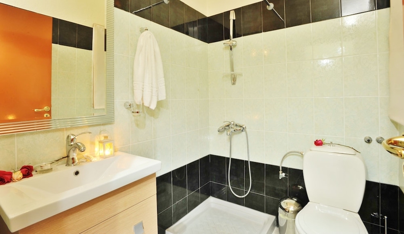 Imagen de la habitación del Hotel Naturist Angel Nudist - Adults Only. Foto 9