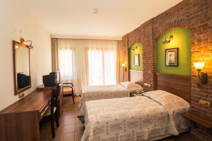 Imagen de la habitación del Hotel Natur-med Hot Springs and Health Resort. Foto 7
