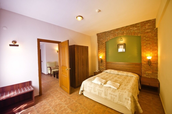 Imagen de la habitación del Hotel Natur-med Hot Springs and Health Resort. Foto 12