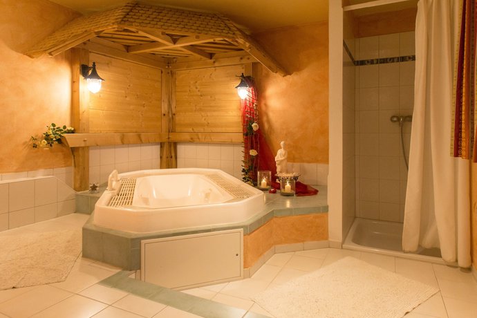 Imagen de la habitación del Hotel Naturparkhotel Gr&uuml;ner Baum. Foto 4