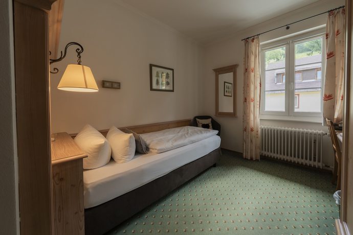 Imagen de la habitación del Hotel Naturparkhotel Gr&uuml;ner Baum. Foto 10