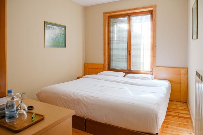 Imagen de la habitación del Hotel Natyral Razma Resort. Foto 13