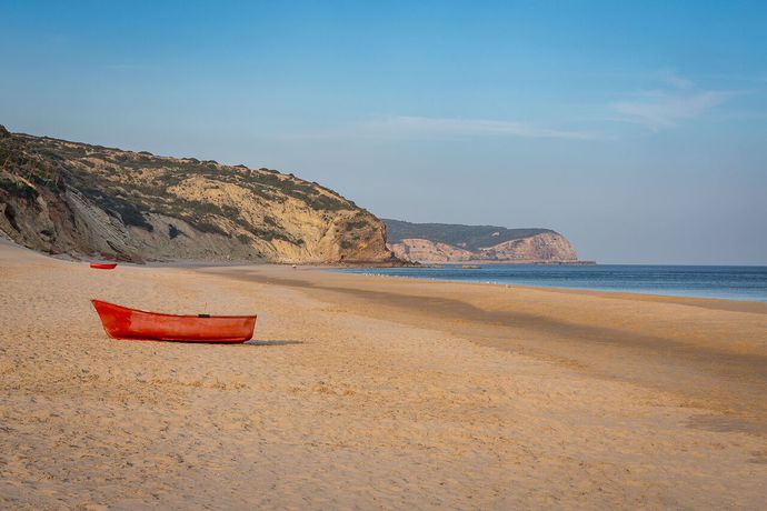 Imagen de los exteriores del Hotel Nau Salema Beach Village. Foto 8