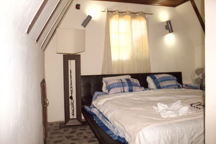 Imagen de la habitación del Hotel Naudy Lorena. Foto 17