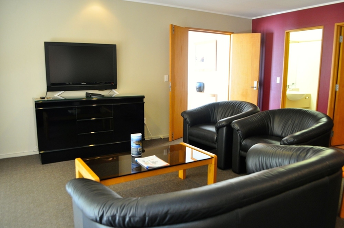 Imagen de los interiores del Hotel Naumi Auckland Airport. Foto 11