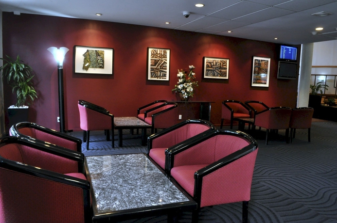 Imagen de los interiores del Hotel Naumi Auckland Airport. Foto 14