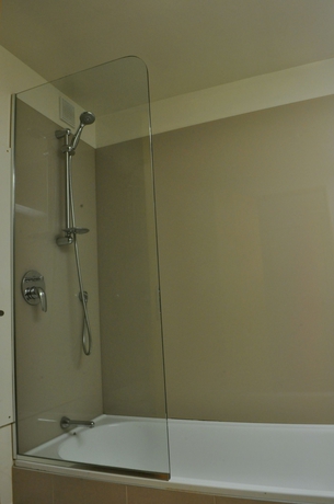 Imagen de la habitación del Hotel Naumi Auckland Airport. Foto 8