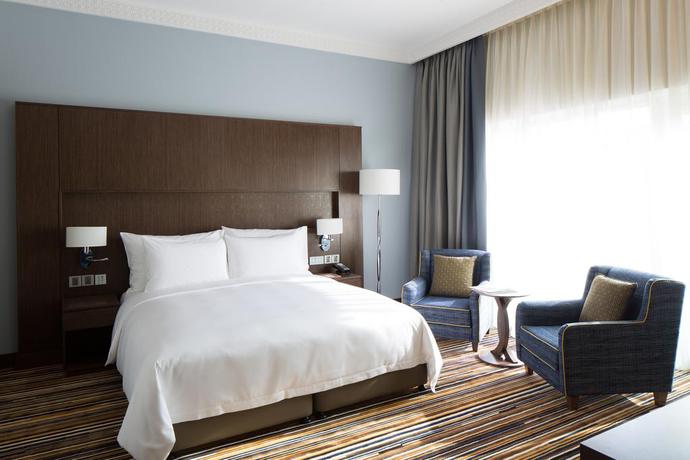 Imagen de la habitación del Hotel Naumi Dubai. Foto 9