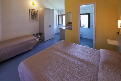 Imagen de la habitación del Hotel Nausicaa Village. Foto 4