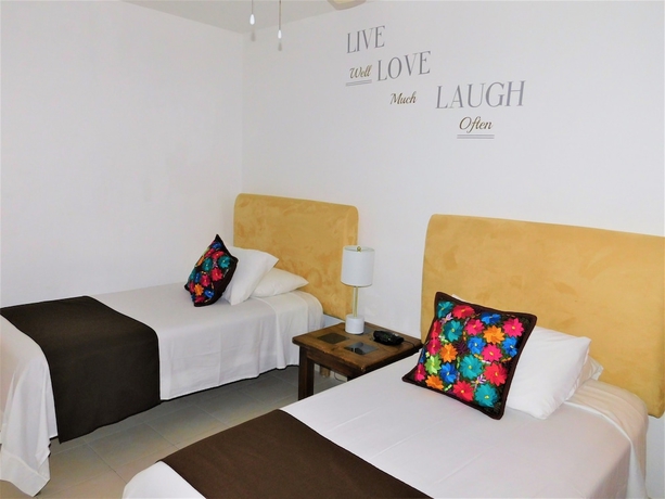 Imagen de la habitación del Hotel Nautibeach Condos. Foto 5