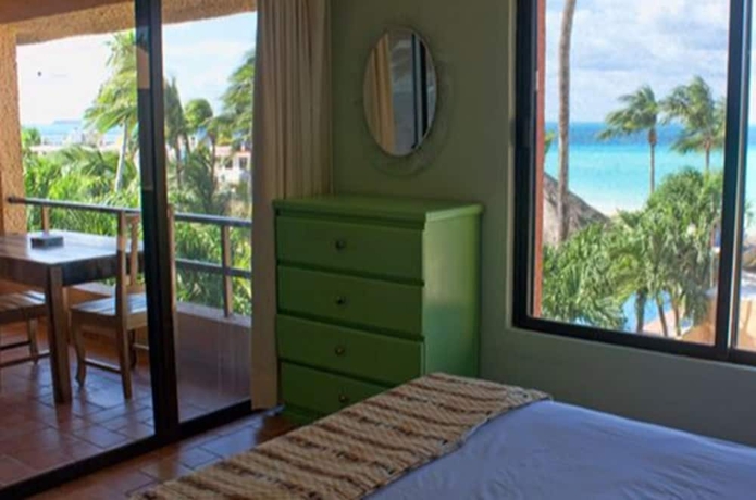 Imagen de la habitación del Hotel Nautibeach Condos. Foto 6