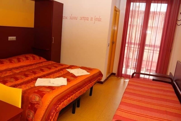 Imagen de la habitación del Hotel Nautic. Foto 6