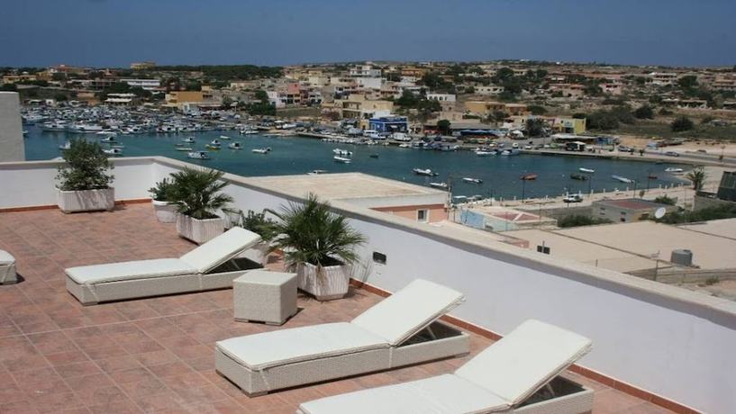 Imagen de los exteriores del Hotel Nautic, Lampedusa. Foto 13